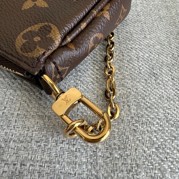 Louis Vuitton Monogram Multi Pochette Accessories Mini Pochette - Picture 4 of 10
